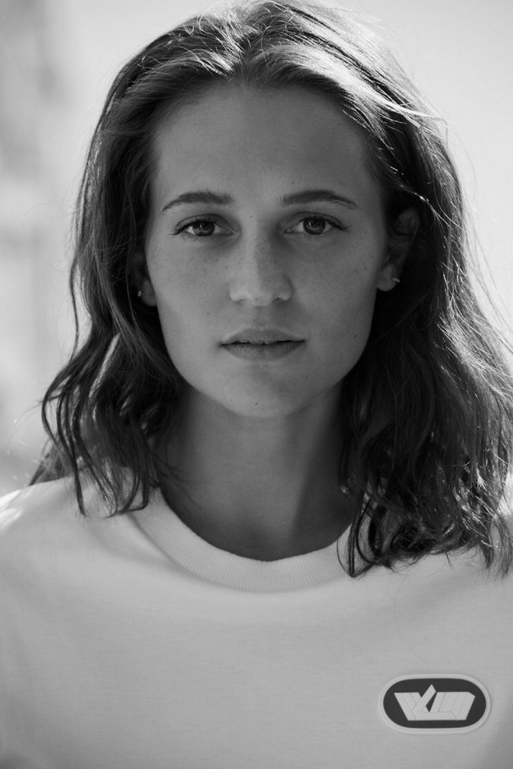 Алисия Викандер (Alicia Vikander)