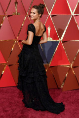 Alicia Vikander – 2017 Academy Awards in Hollywood фото №943780