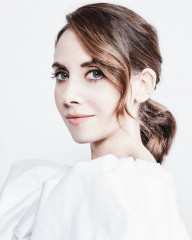 ALISON BRIE for The Wrap, January 2020 фото №1244099