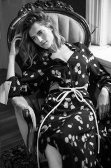 Allison Williams – Who What Wear June 2019 Issue фото №1182369