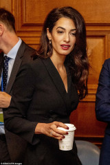 Amal Clooney фото №1222367