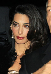 Amal Clooney фото №770175