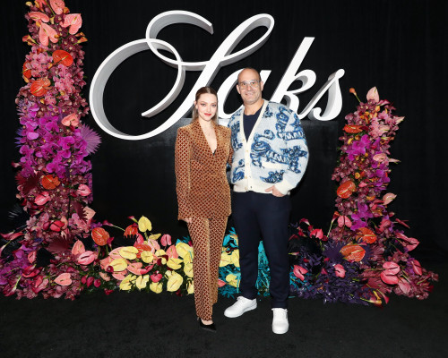 Amanda Seyfried - Saks Dinner at New York Fashion Week 02/10/2022 фото №1337371