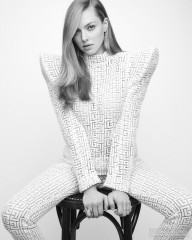 Amanda Seyfried by Bjorn Iooss for The Sunday Times Style (2021) фото №1289079