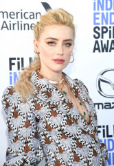 Amber Heard - 2020 Film Independent Spirit Awards in Santa Monica фото №1246504