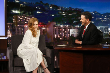 Amy Adams – Jimmy Kimmel Live 12/13/2018 фото №1126326