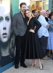 Amy Adams-“Sharp Objects” Premiere in LA фото №1080888