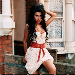 Amy Winehouse фото №252333