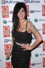 Amy Winehouse фото №736440