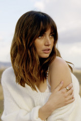 Ana de Armas by Gavin Bond for GQ Mexico (2018) фото №1365597