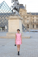 Ana de Armas - Louis Vuitton Fashion Show in Paris 10/05/2021 фото №1314576