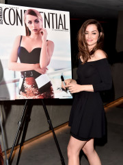 Ana de Armas – Los Angeles Confidential Celebrates “Awards Issue” фото №1030886