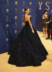 Angela Sarafyan-70th Emmy Awards in Los Angeles фото №1101835