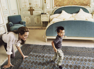 Angelina Jolie фото №109359