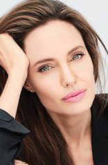 Angelina Jolie фото №997916