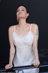 Angelina Jolie фото №1197879