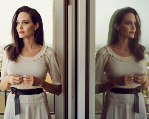 Angelina Jolie - Rain Pflager Photoshoot for NY Times 08/25/2017 фото №1002586