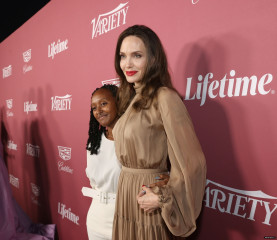 Angelina Jolie - Variety's Power of Women in Beverly Hills 09/30/2021 фото №1313413