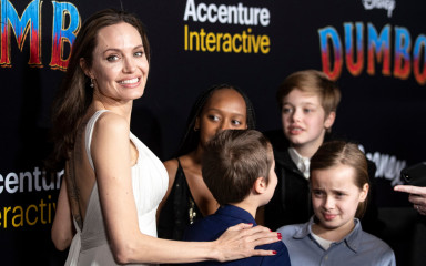 Angelina Jolie фото №1152132