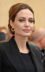 Angelina Jolie фото №454424
