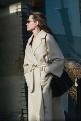 Angelina Jolie Street Fashion фото №1127723