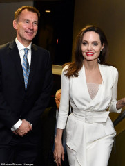 Angelina Jolie фото №1150561