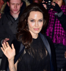 Angelina Jolie фото №1029584