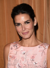 Angie Harmon фото №726761