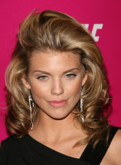 AnnaLynne McCord фото