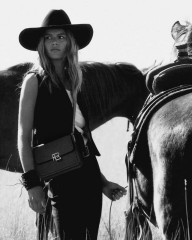 Anna Ewers for Raph Lauren фото №1411441