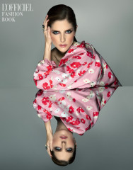 Anna Kendrick – L’Officiel Fashion Book Australia October 2024 фото №1404948