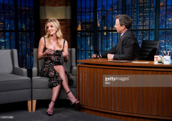 Annabelle Wallis - Late Night with Seth Meyers 06/12/2018 фото №1088107