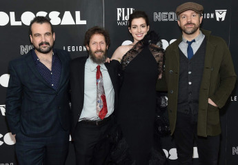 Anne Hathaway – “Colossal” Premiere in New York City фото №951057