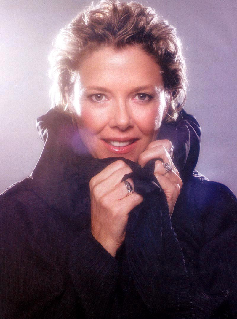 Аннетт Бенинг (Annette Bening)