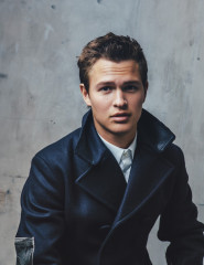 Ansel Elgort фото №935444