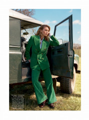 Arizona Muse – Town & Country Magazine UK May 2019 Issue фото №1174651