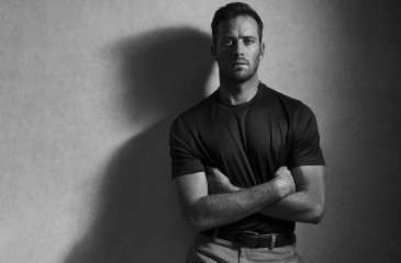Armie Hammer - Brioni SS 2019 Campaign фото №1343294