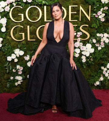 Ashley Graham – at 82nd Annual Golden Globe Awards 2025 фото №1409954