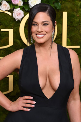 Ashley Graham – at 82nd Annual Golden Globe Awards 2025 фото №1409956