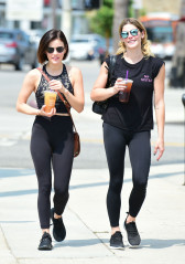 Ashley Greene&lucy Hale- in LA фото №1090331