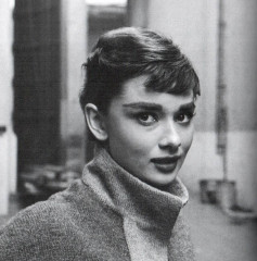 Audrey Hepburn фото №502817