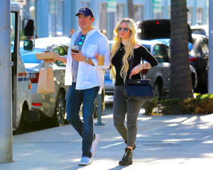 Avril Lavigne - Beverly Hills 11/06/2018 фото №1115012