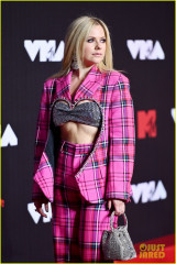Avril Lavigne - MTV VMA in New York 09/12/2021 фото №1310528
