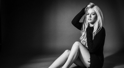 Avril Lavigne - David Needleman Photoshoot (2018) фото №1102522