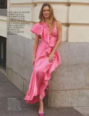 Bar Refaeli ~ Hola! Fashion Magazine Spain June 2023 фото №1370939