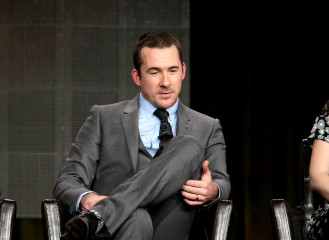 Barry Sloane - Winter TCA Tour in Pasadena 01/14/2015 фото №1318307