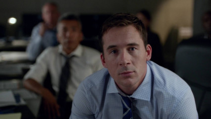 Barry Sloane - The Whispers (2015) 1x03 'Collision' фото №1322887