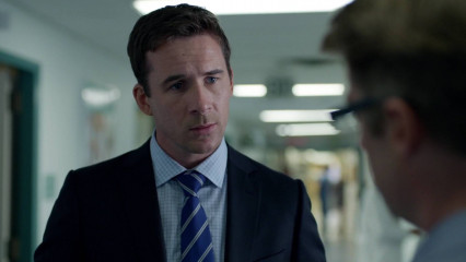 Barry Sloane - The Whispers (2015) 1x03 'Collision' фото №1322882