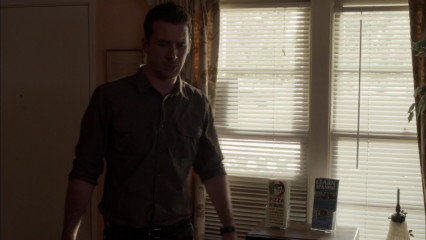 Barry Sloane - Revenge (2012) 2x04 'Intuition' фото №1291373