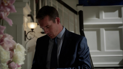 Barry Sloane - Revenge (2012) 2x07 'Penance' фото №1300288